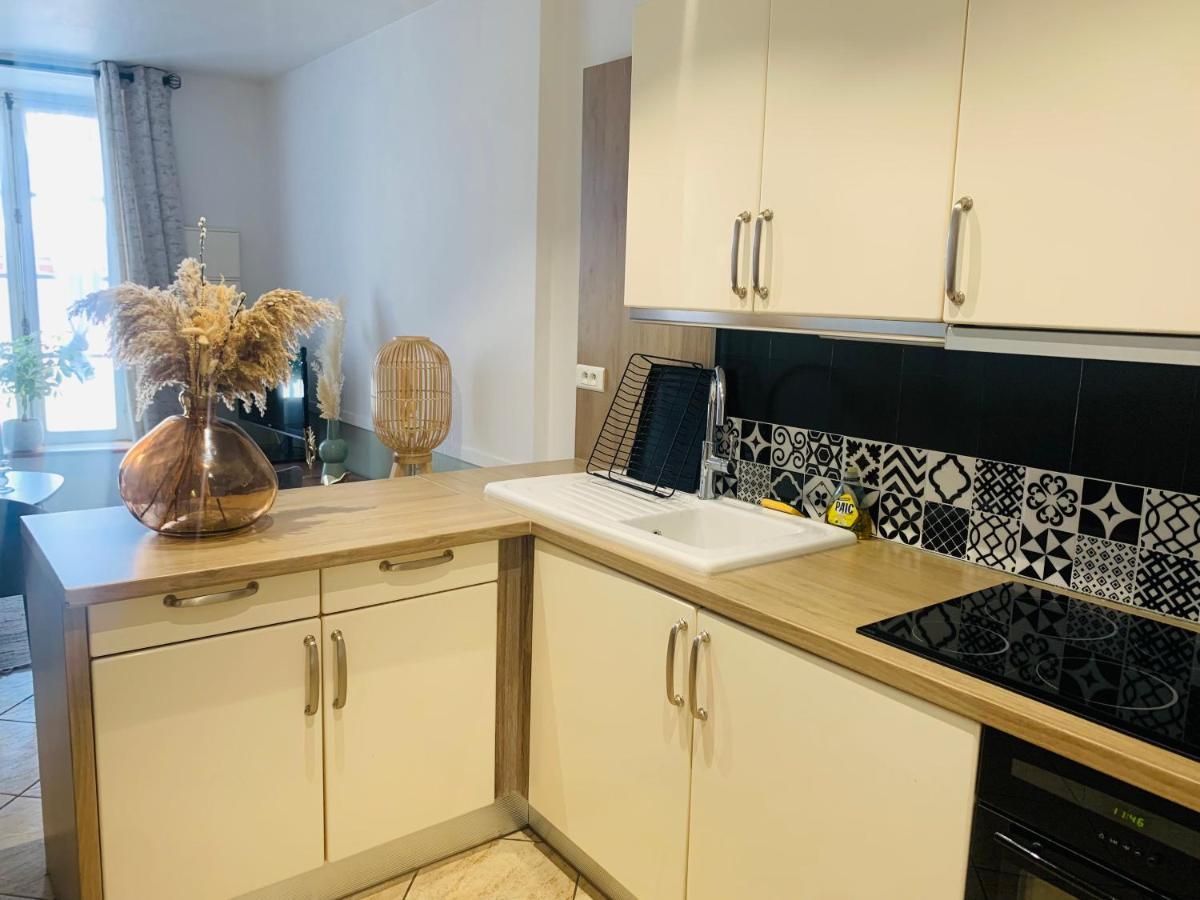 Jugon-les-Lacs La Roseraie De L Arguenon, Appartement Charmant Centre Ville מראה חיצוני תמונה