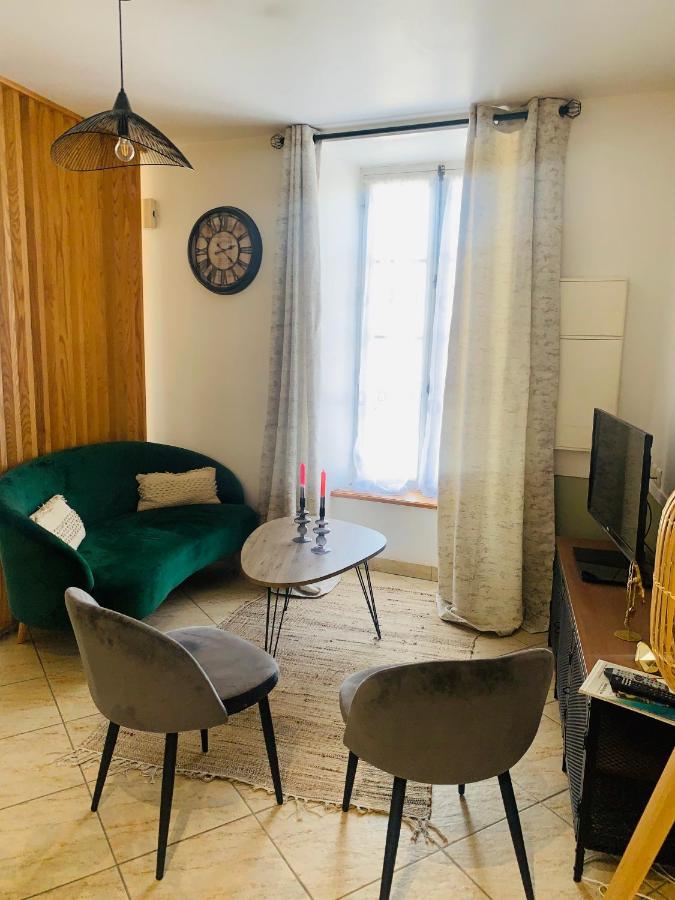 Jugon-les-Lacs La Roseraie De L Arguenon, Appartement Charmant Centre Ville מראה חיצוני תמונה